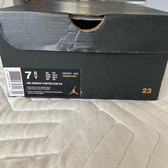 ‼️SOLD‼️ - Picture 4 of 5